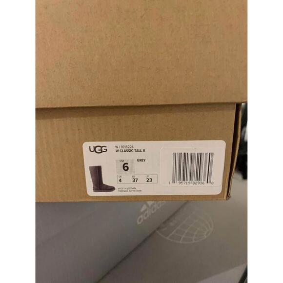 UGG Classic Tall II boot grey - Picture 6 of 6
